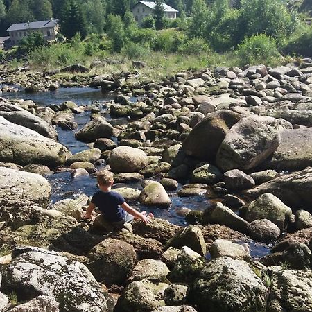 Utulny Byt V Jizerskych Horach -Apartman Mili Kořenov Exteriör bild